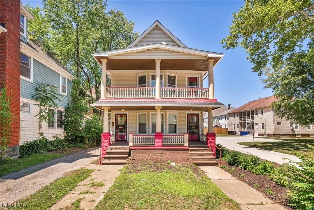 Cleveland, OH 44108,754 Parkwood DR #Lower