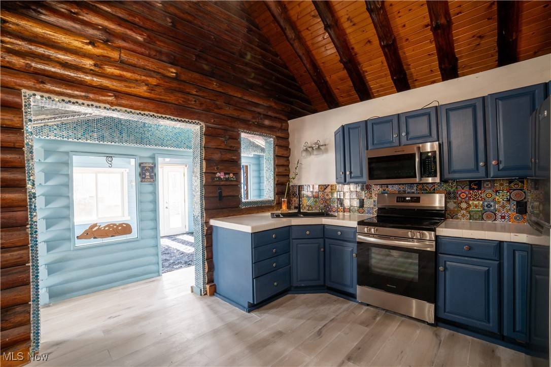 Orrville, OH 44667,10647 Mcquaid RD