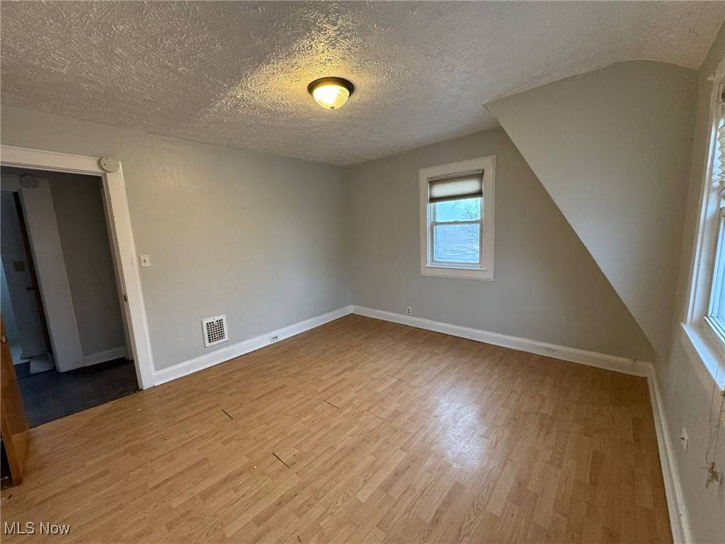 Lorain, OH 44052,1302 F ST