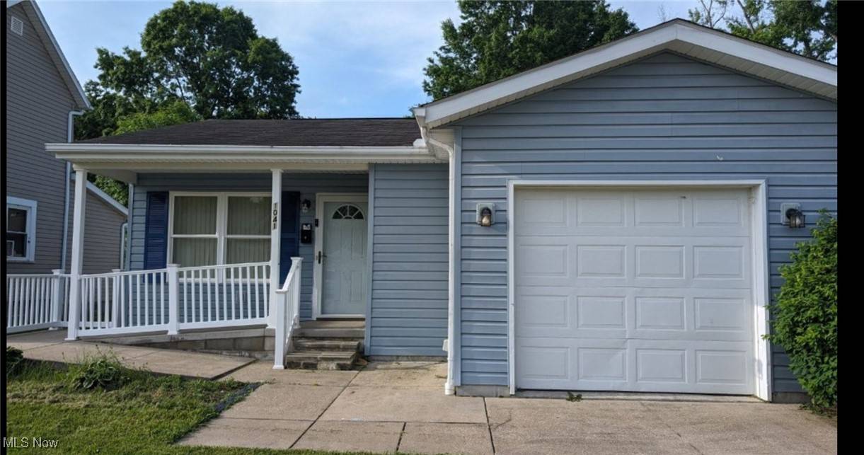 Alliance, OH 44601,1041 Pike ST