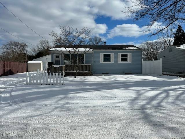 Akron, OH 44314,2983 Saralee AVE