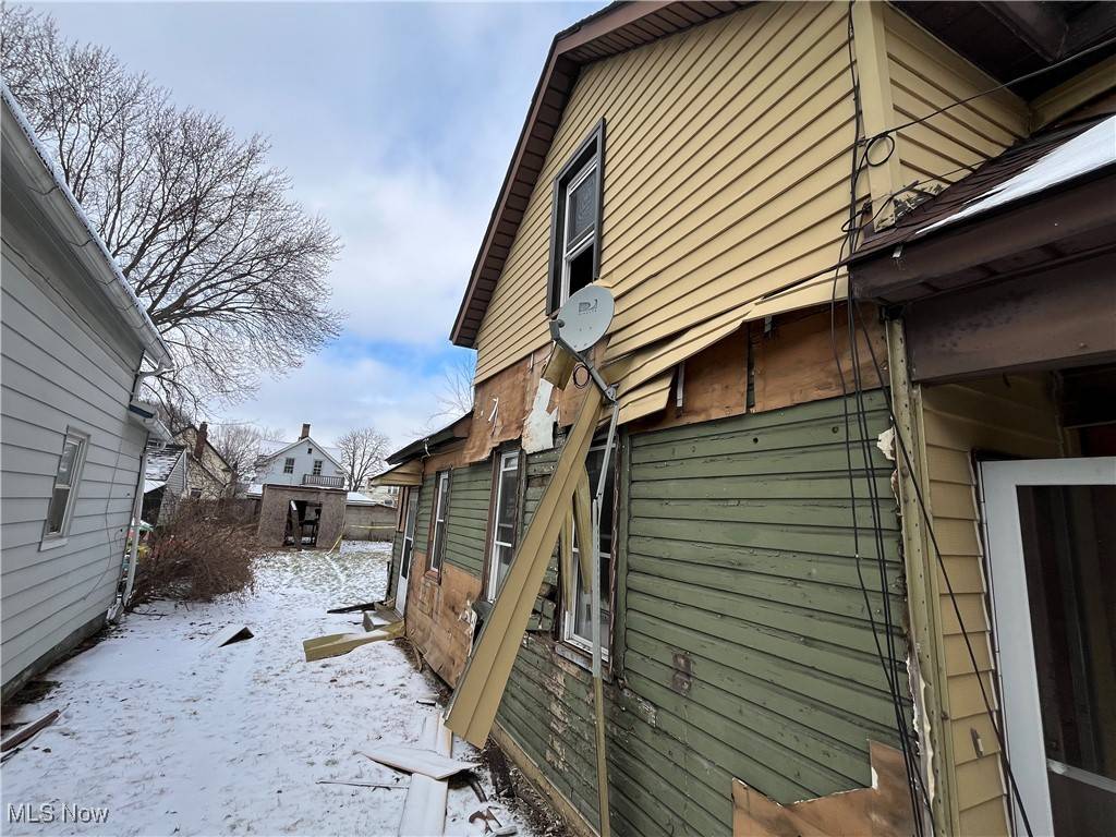 Cleveland, OH 44127,4667 Avery AVE