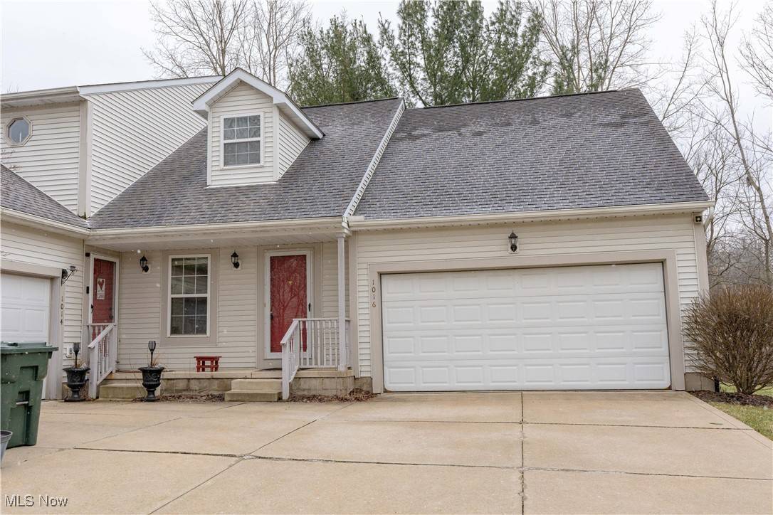 Canton, OH 44709,1016 Field ST NW