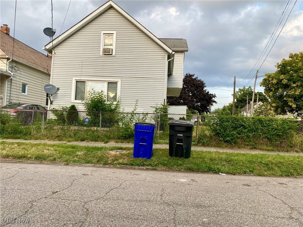 Cleveland, OH 44102,3463 W 46 ST