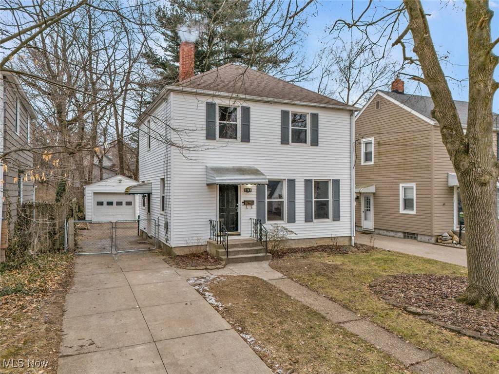 Cuyahoga Falls, OH 44221,2763 Ironwood ST