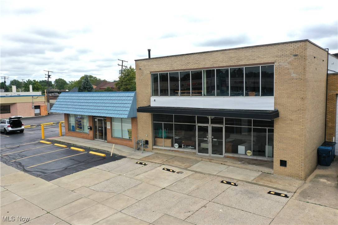Parma, OH 44134,2221 Brookpark RD