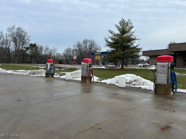 North Ridgeville, OH 44039,32583 Center Ridge RD