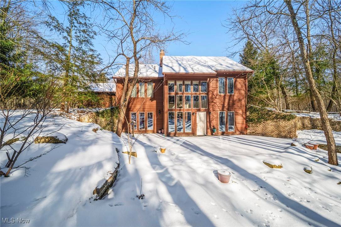 Chardon, OH 44024,9735 Fox Meadow LN
