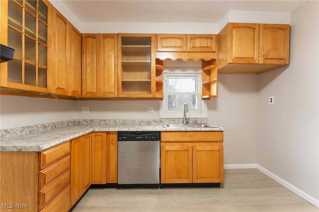 Girard, OH 44420,50 Abbey ST