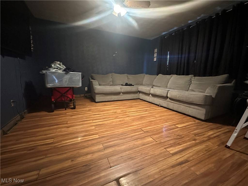 Wellsville, OH 43968,708 Broadway AVE