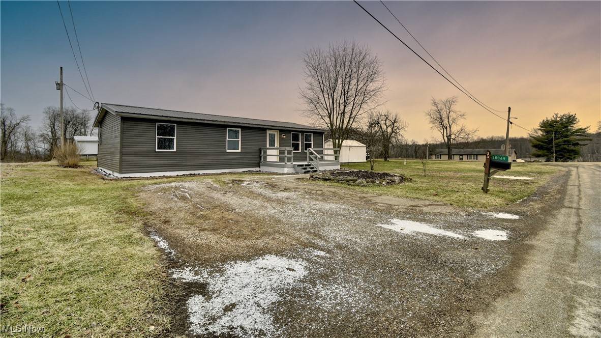 Warsaw, OH 43844,38069 County Road 33