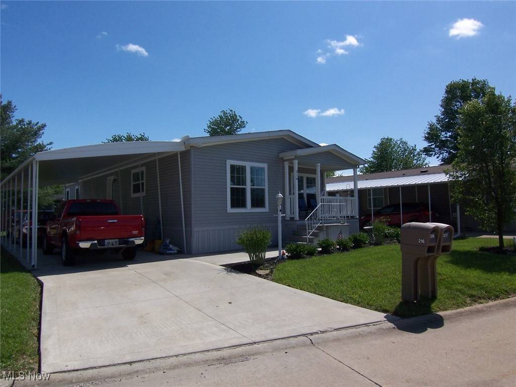 Elyria, OH 44035,216 Pin Oak CIR