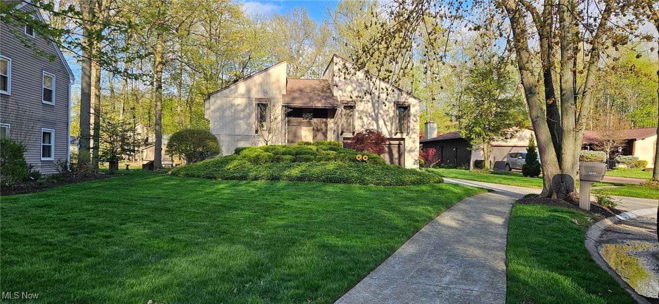 Mentor, OH 44060,6949 Traymore CT