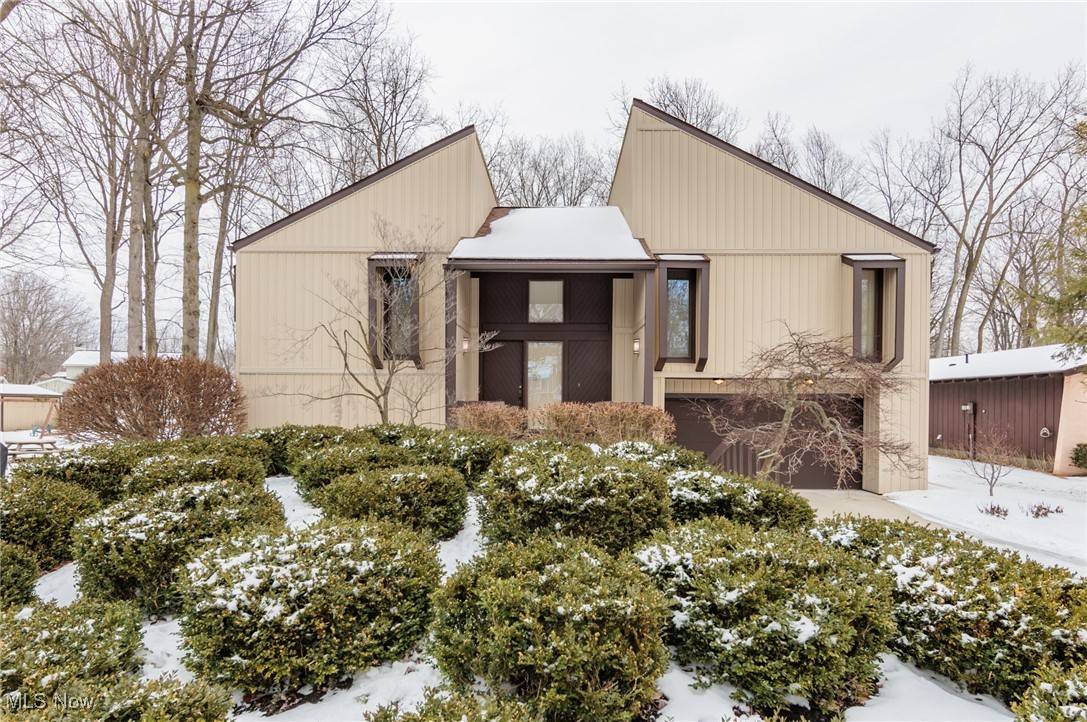 Mentor, OH 44060,6949 Traymore CT