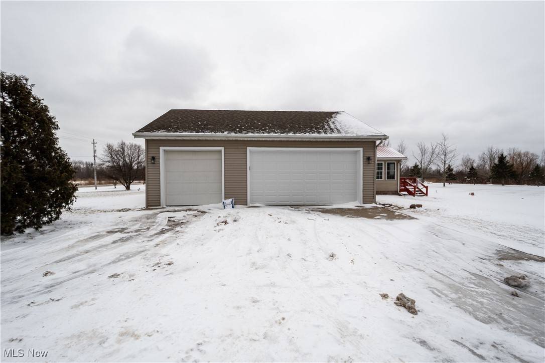 Madison, OH 44057,3822 Wood RD