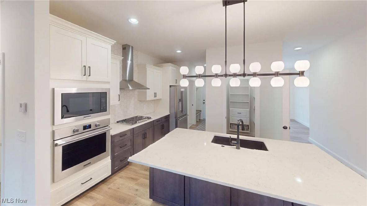 Mentor, OH 44060,9129 Dove LN