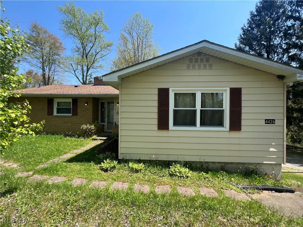 Ravenna, OH 44266,4426 Industry RD