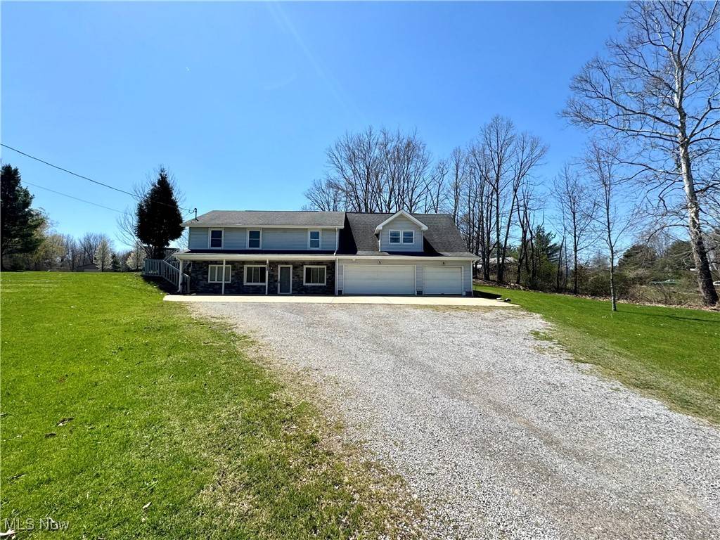 Canfield, OH 44406,8961 Herbert RD
