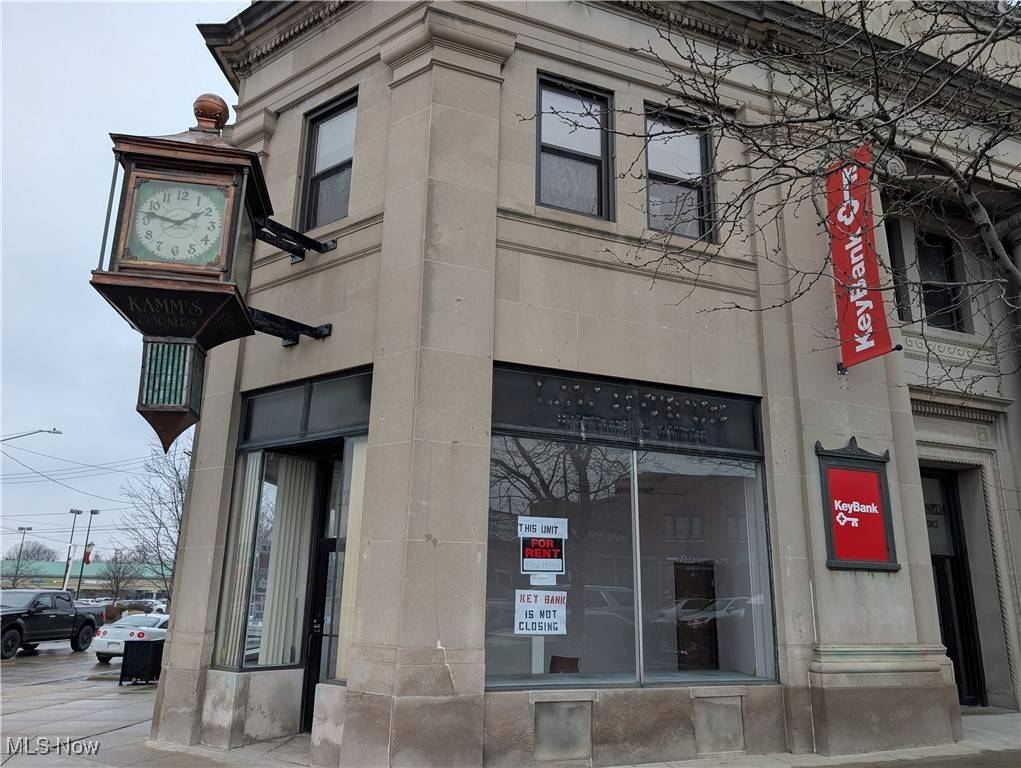 Cleveland, OH 44111,17138 Lorain AVE