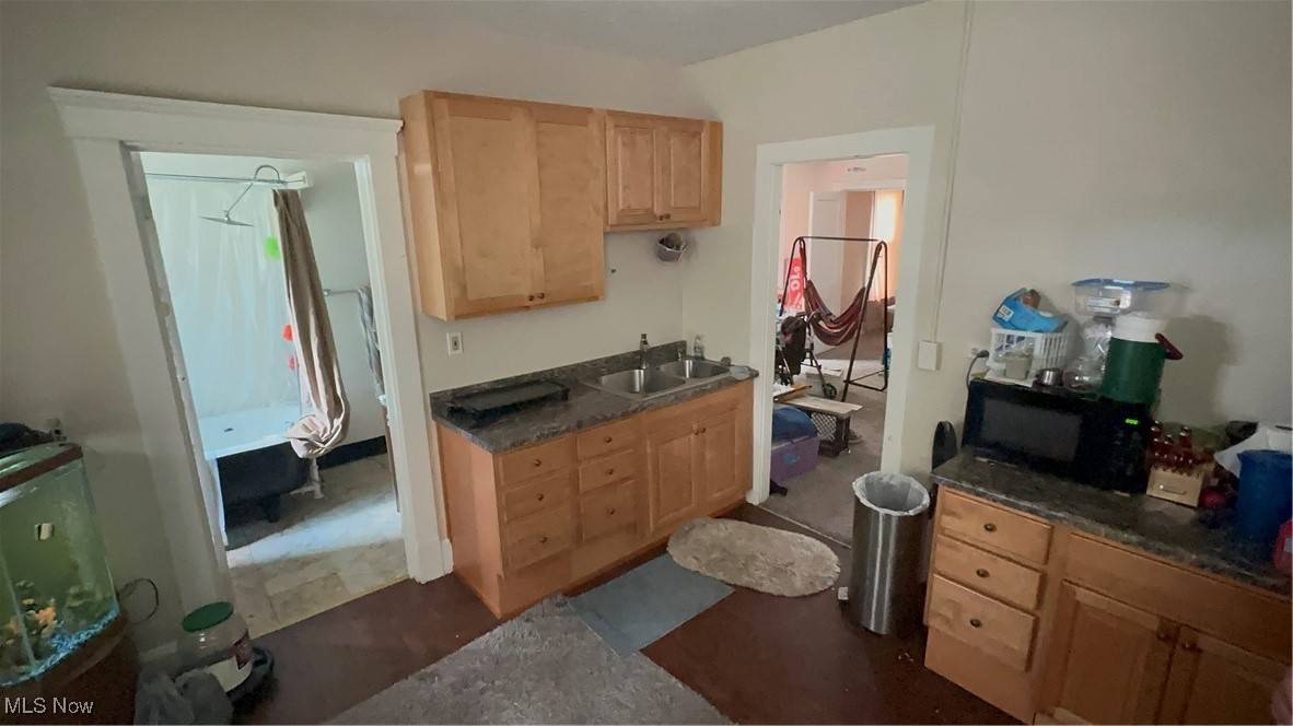 Elyria, OH 44035,841-847 Bond ST