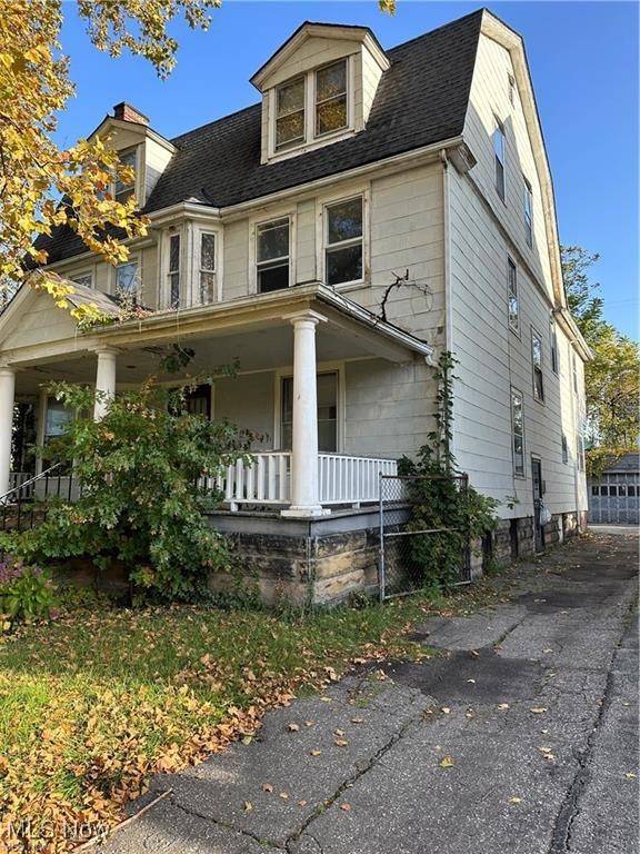 East Cleveland, OH 44112,1847 Idlewood AVE