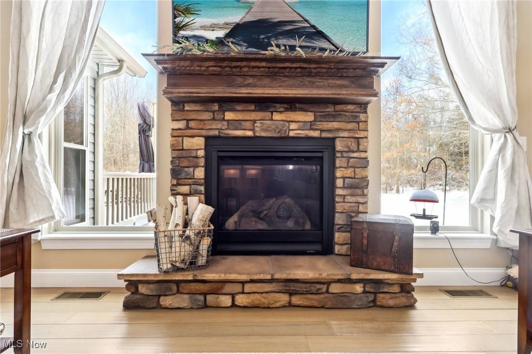 Poland, OH 44514,52 Cedars DR
