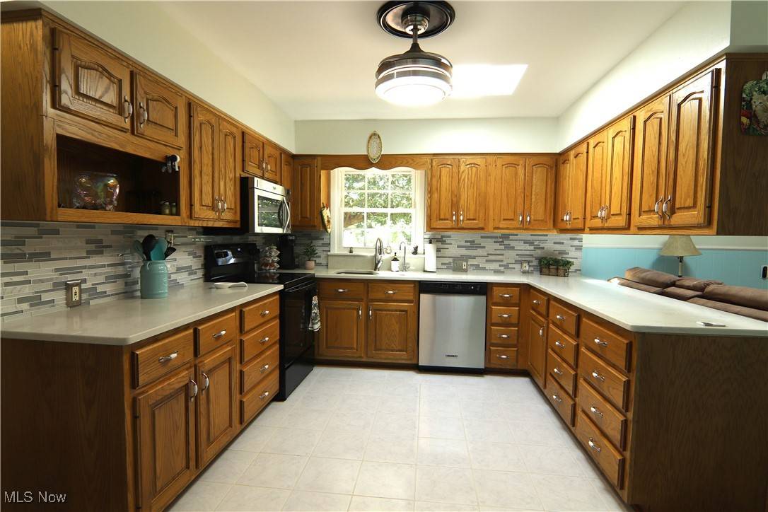 Marietta, OH 45750,102 Chippewa DR