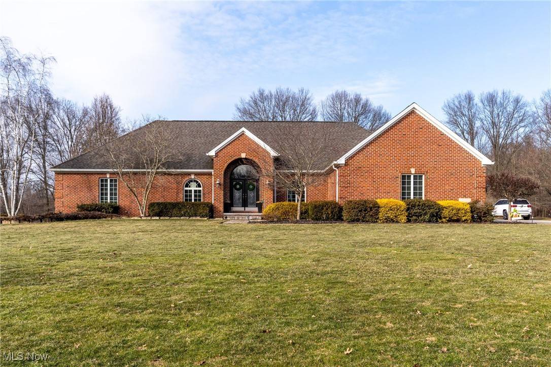 North Lima, OH 44452,1001 Country Manor DR