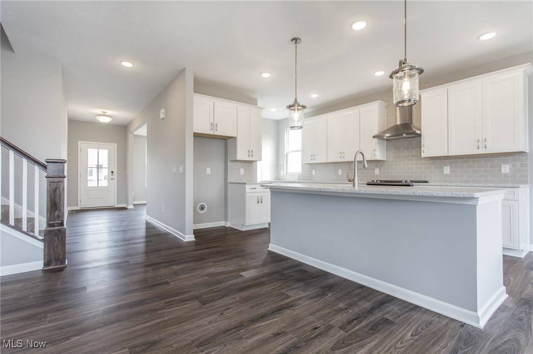 Medina, OH 44256,2862 Robert Gary CT