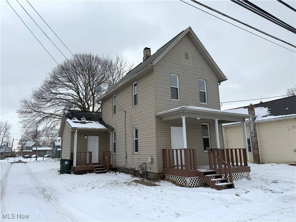 Canton, OH 44704,1422 4th ST NE