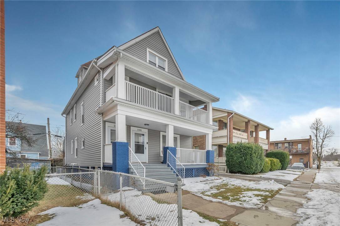 Lakewood, OH 44107,1379 Lakewood AVE