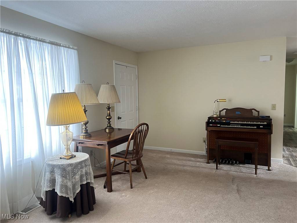 Louisville, OH 44641,1848 Briarwood ST
