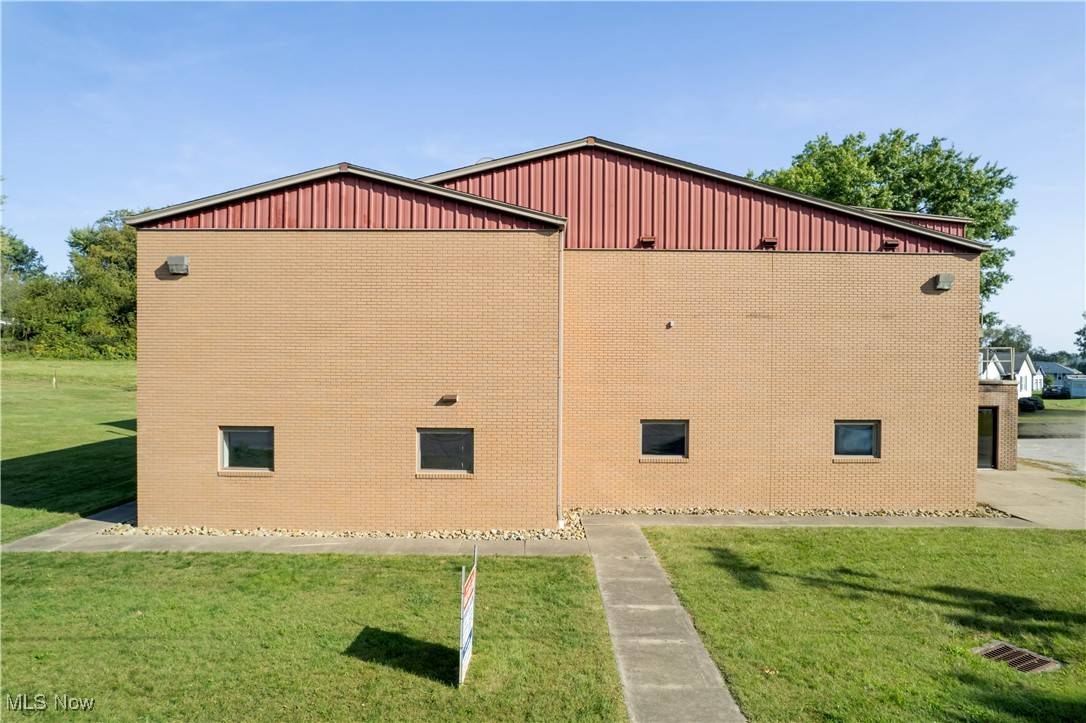 Shreve, OH 44676,390 E Wood ST