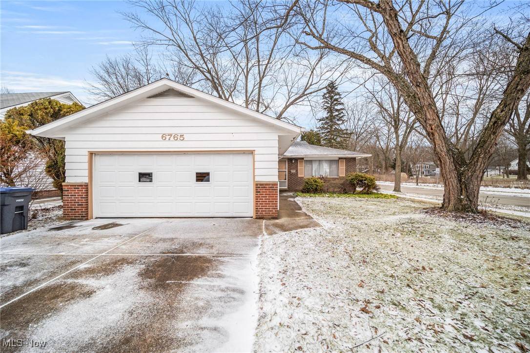 Solon, OH 44139,6765 Glenallen AVE