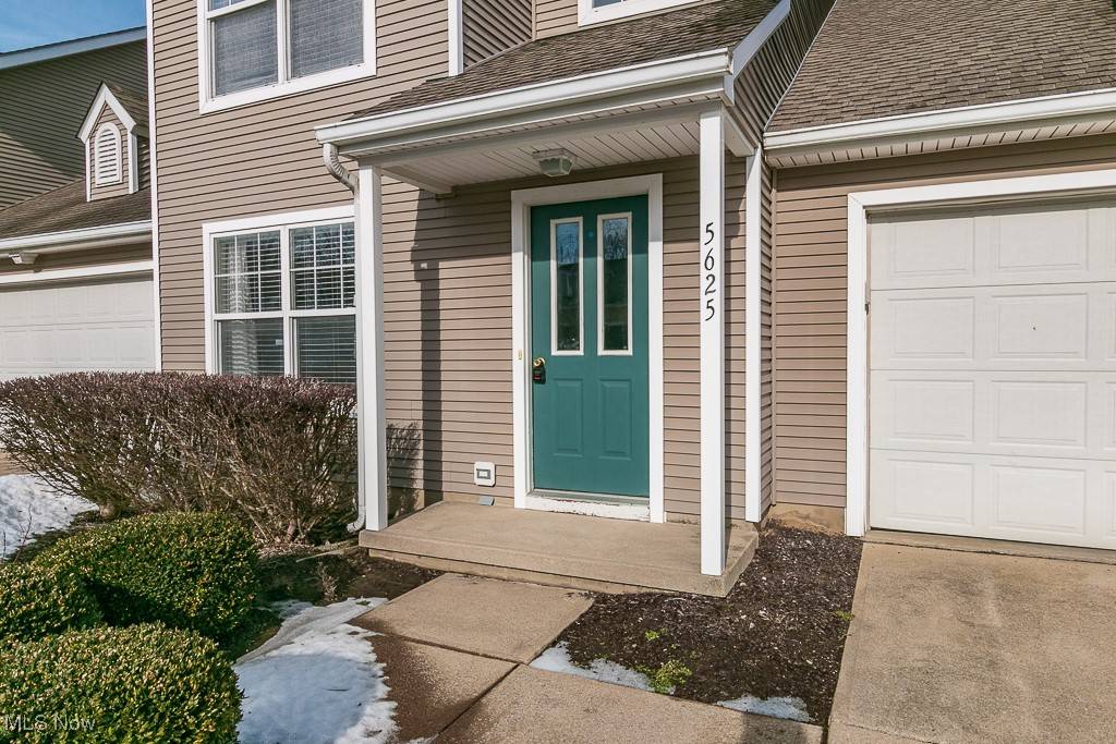 Madison, OH 44057,5625 Saint Thomas LN