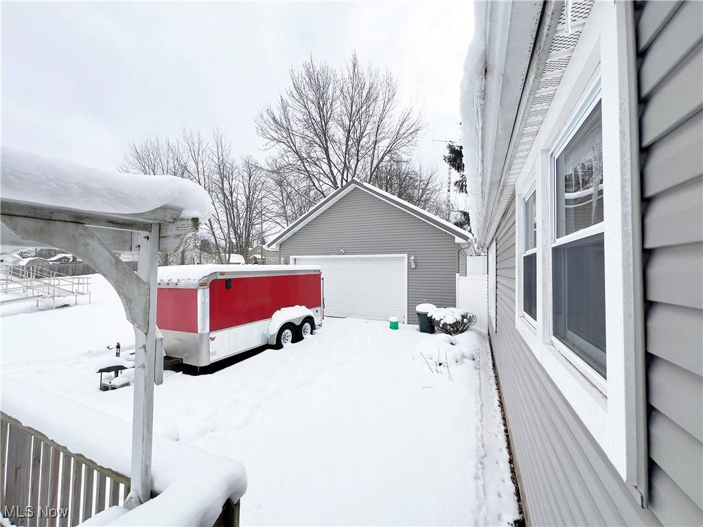 Lorain, OH 44055,2172 Wilson ST
