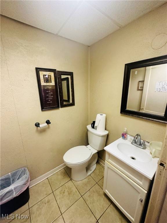 Follansbee, WV 26037,870 Main ST