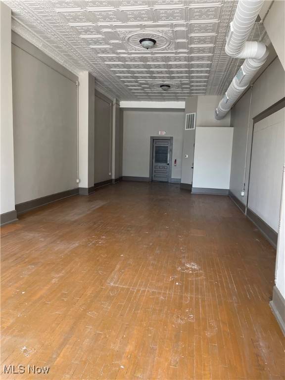 Ashtabula, OH 44004,351 Center ST #103