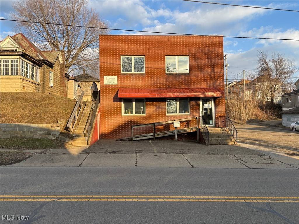 Cambridge, OH 43725,423 B S 11th ST