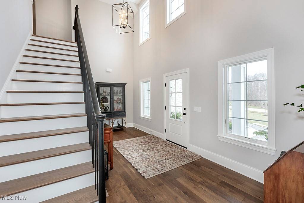 Chagrin Falls, OH 44023,8120 Devon CT