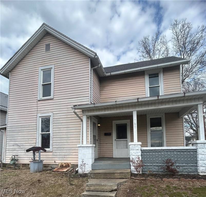 Coshocton, OH 43812,760 Elm ST