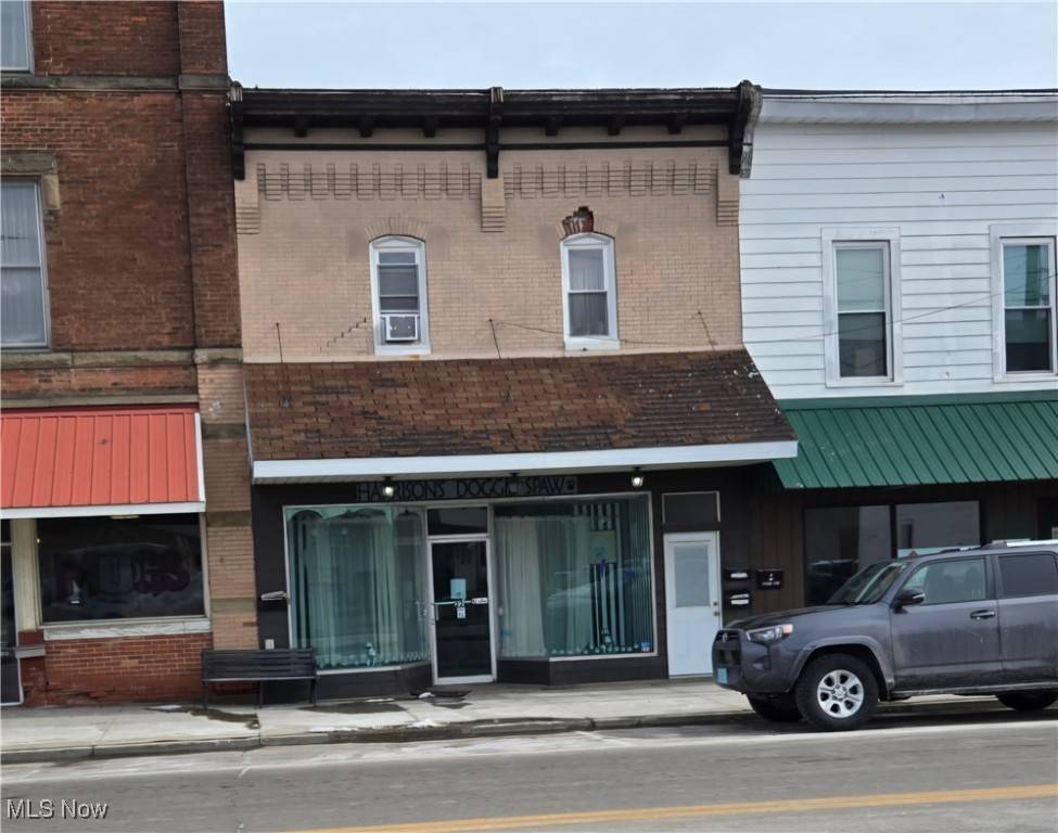 Jefferson, OH 44047,22 S Chestnut ST