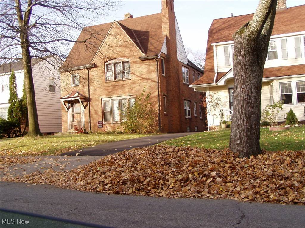 Shaker Heights, OH 44120,3686 Avalon RD #3