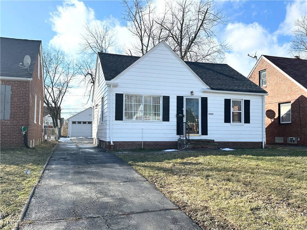 Warrensville Heights, OH 44128,4400 Parkton DR