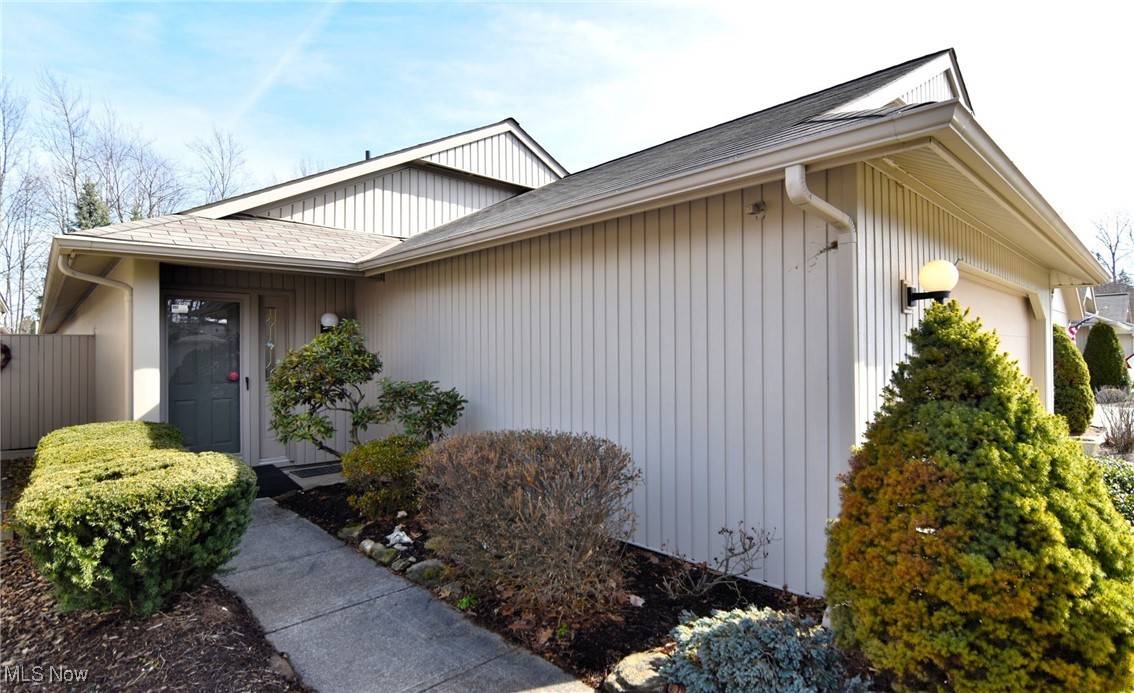 Strongsville, OH 44149,12629 Ionia CT