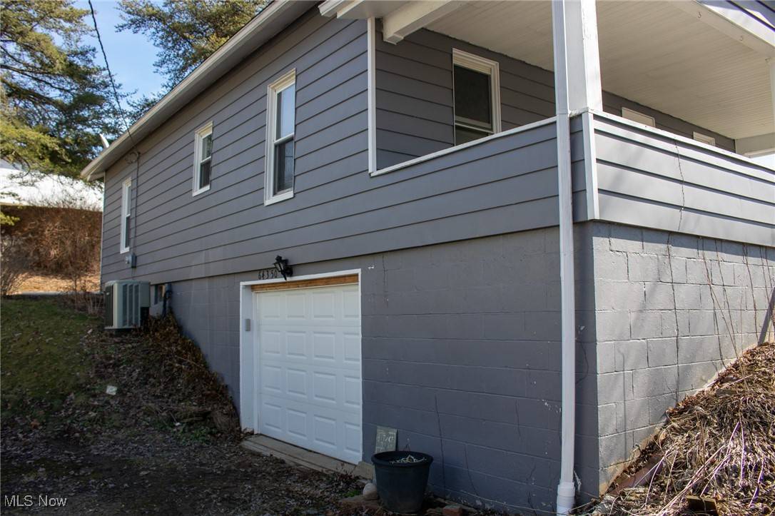 Cambridge, OH 43725,64350 Sunny Hill LN