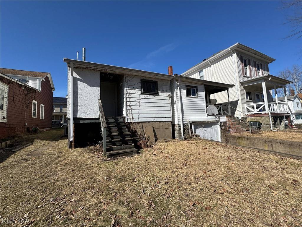 Martins Ferry, OH 43935,506 S 3rd ST