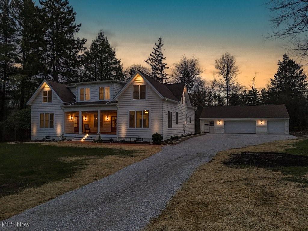 Hudson, OH 44236,14 Stokes LN