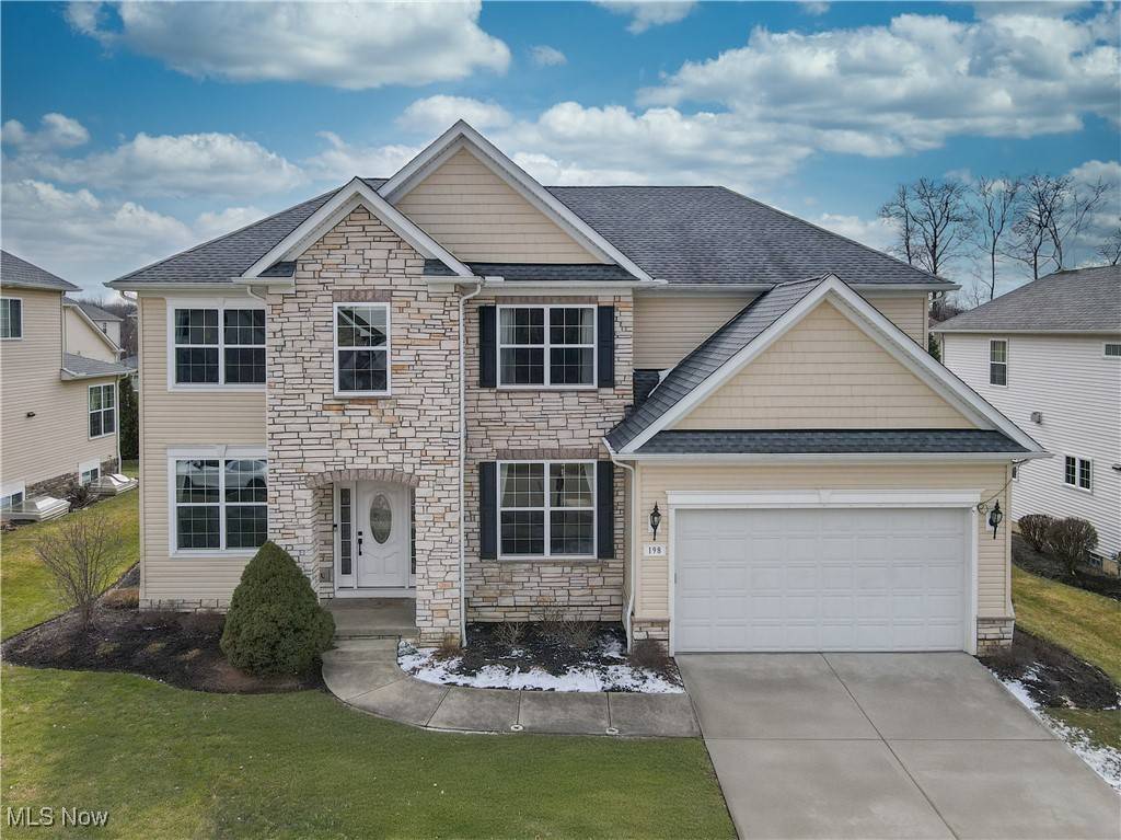 Highland Heights, OH 44143,198 Burwick RD