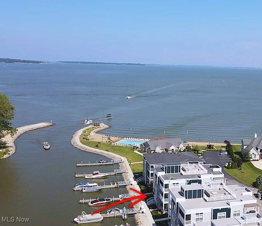 Lakeside-marblehead, OH 43440,2568 S Waterside CT #211